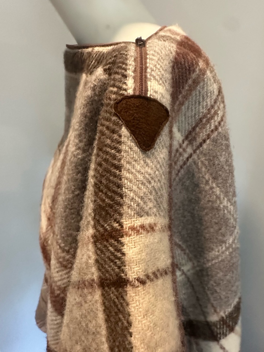 PENDLETON Knockabouts Heritage Tartan Wool Plaid Poncho Convertible Blanket vtg - Picture 5 of 15